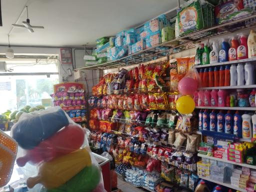 عکس سوپر مارکت صداقت