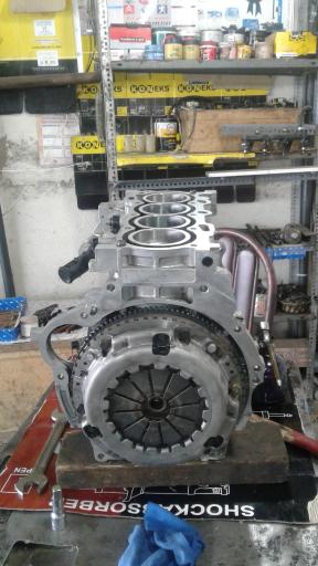 عکس تعیرگاه اتومبیل فرزاد