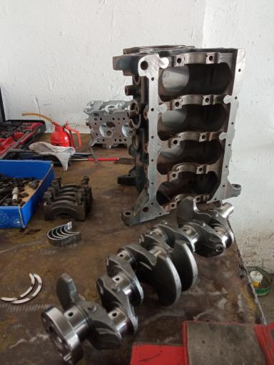 عکس تعیرگاه اتومبیل فرزاد