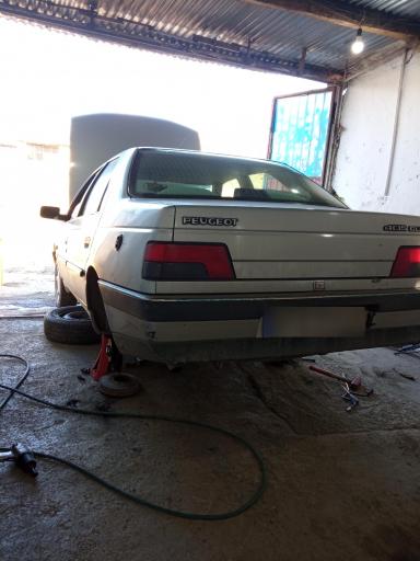 عکس تعیرگاه اتومبیل فرزاد