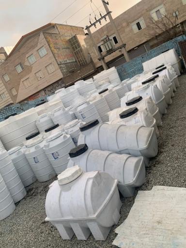 عکس پخش مخازن پلی اتیلن تک