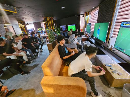 عکس مجتمع تفریحی اکسین گیم 