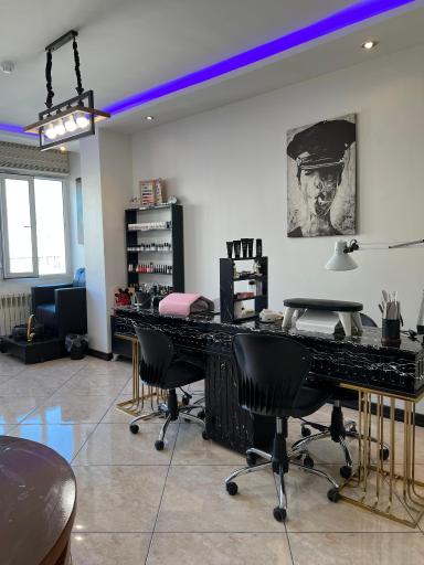 عکس سالن زیبایی سپیده منیری