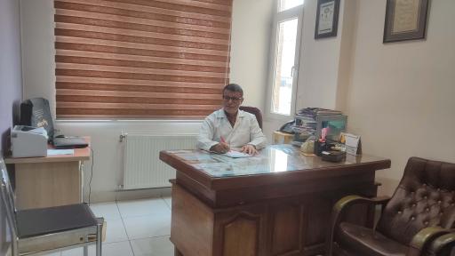 دکتر ستاری وند 