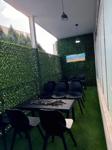 عکس کلینیک پوست مو و لاغری دکتر طارقلی