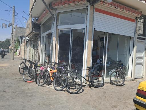 عکس تعمیرات دوچرخه