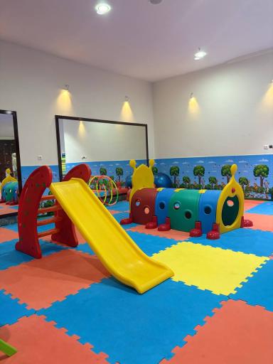 عکس خانه بازی مهرا