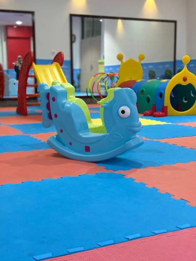 عکس خانه بازی مهرا