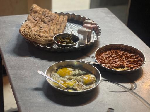 عکس چایخانه و صبحانه سرای کاج