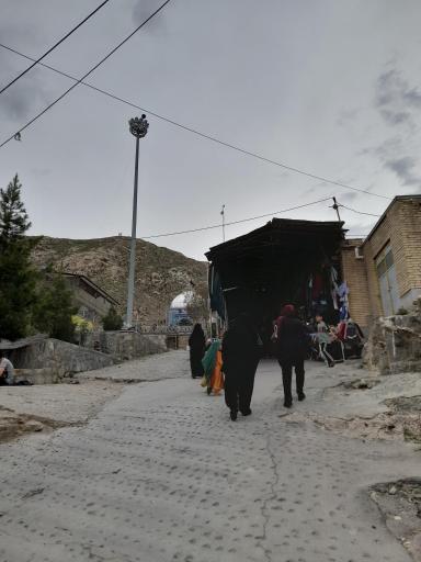 عکس آرامگاه خواجه مراد