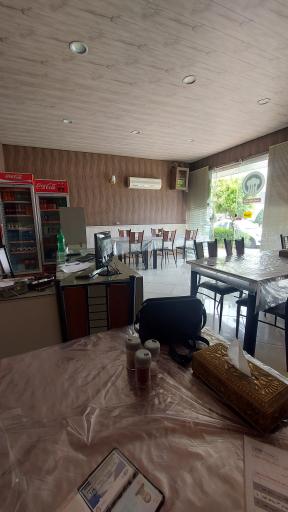 عکس رستوران و تهیه غذای ایرانیان