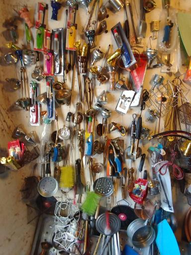 عکس تعمیرات لوازم گاز سوز و شارژ پیک نیک شعله