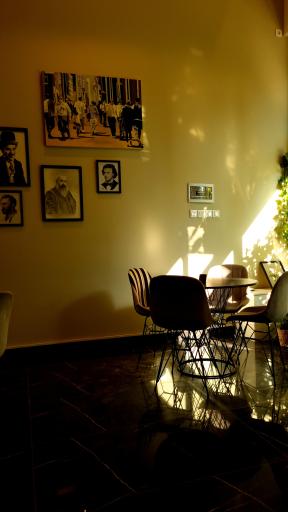 عکس کافه رایمون