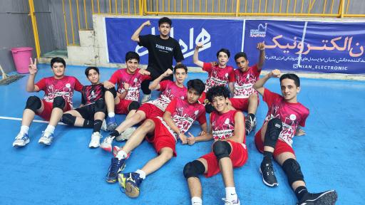 عکس آکادمی تخصصی والیبال طرقبه