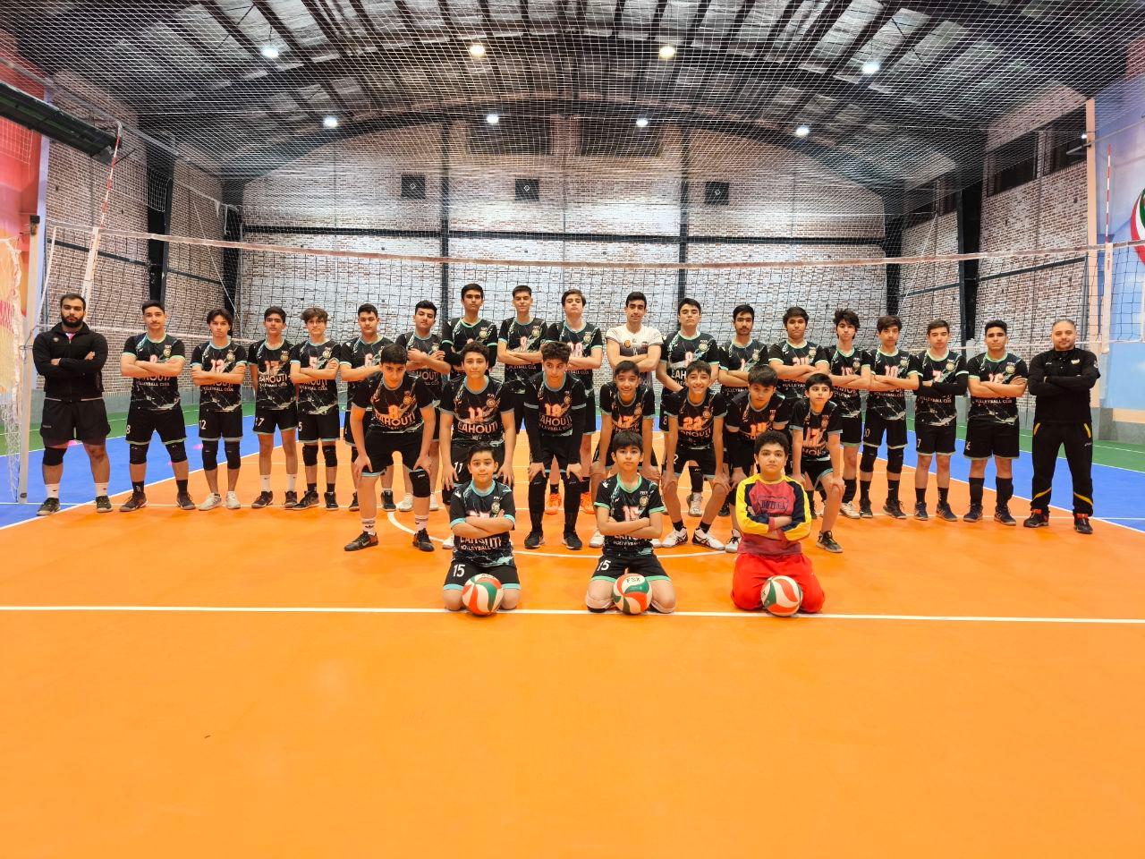 عکس آکادمی والیبال لاهوتی