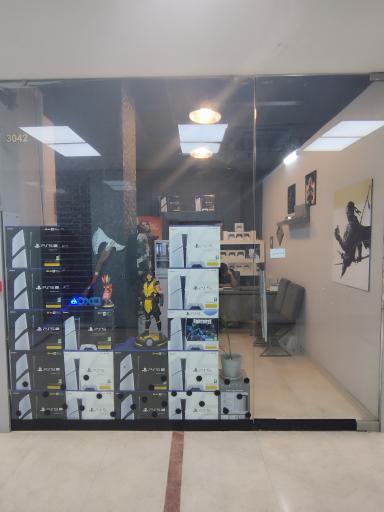 عکس فروشگاه پیکسو شیش