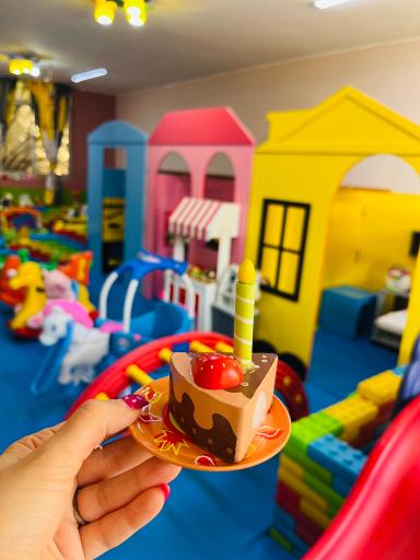 عکس کودکستان و پیش دبستانی گل بابونه