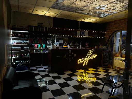 عکس کافی شاپ آرش