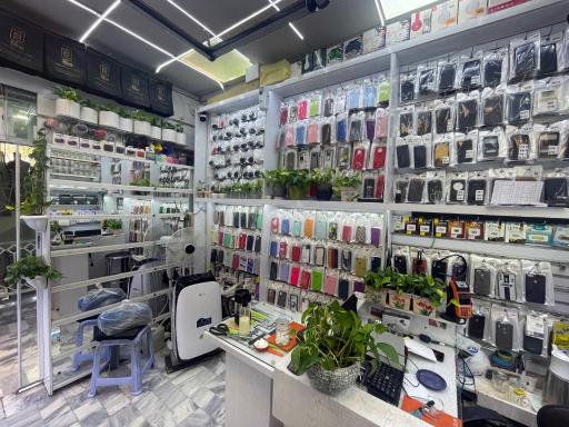 عکس فروشگاه فطرس همراه