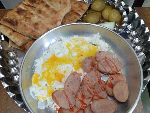 عکس کافه صبحانه ایران