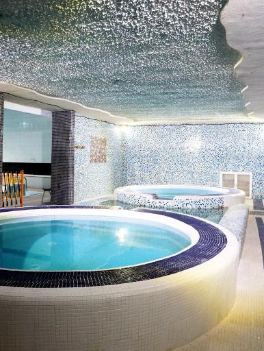 مجموعه تفریحی آبی علی بابا