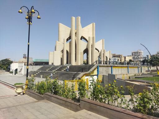 عکس مقبره الشعرا