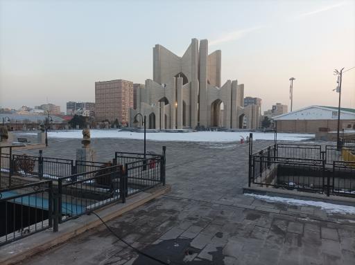 عکس مقبره الشعرا