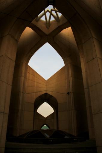عکس مقبره الشعرا
