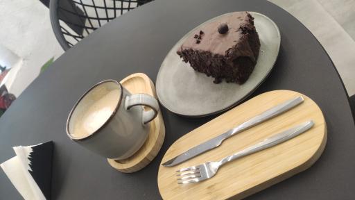 عکس کافه سفید