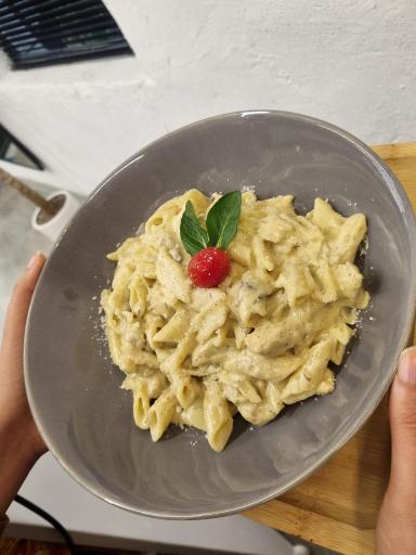 عکس کافه سفید