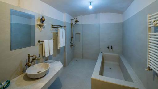 عکس هتل آریانا کاشان