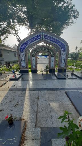 عکس گلزار شهدای بشل