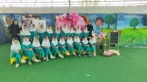 عکس مدرسه و کودکستان پرسشگران خلاق