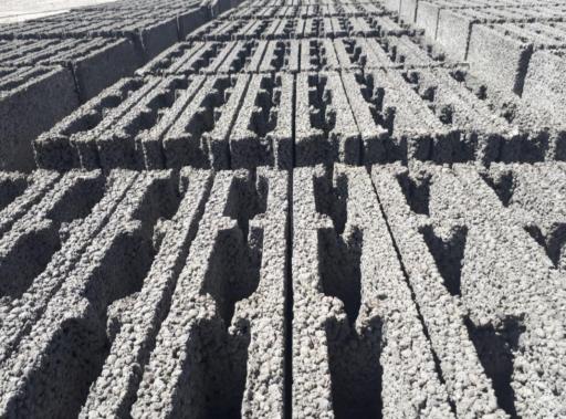 عکس تولیدی بلوک سبک لیکا و یونولیت و تیرچه (سلاجقه)