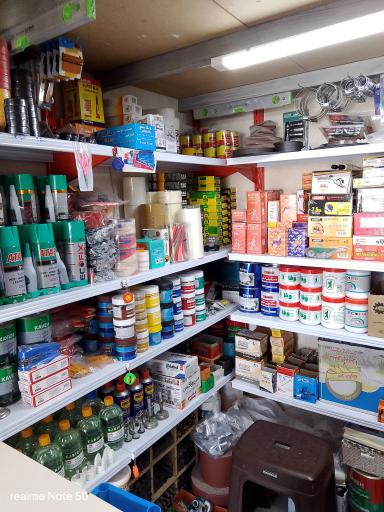 رنگ و ابزار متین صفاری