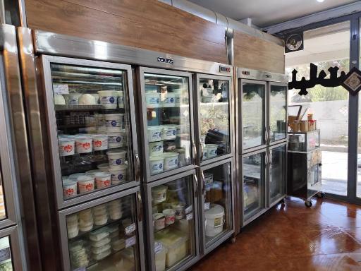 لبنیات سنتی تیوان