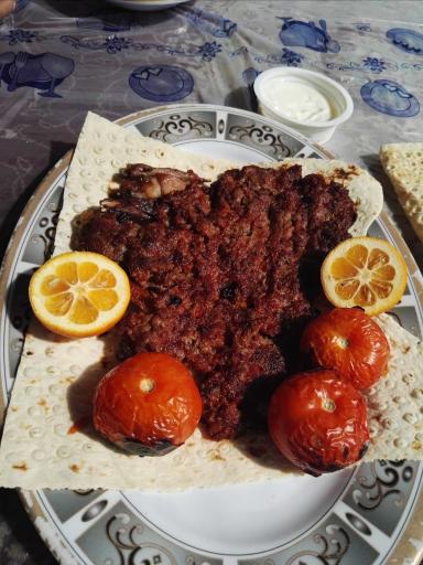 عکس رستوران باقری