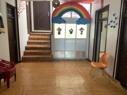 عکس پیش دبستانی قصر فیروزه