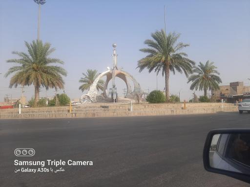 عکس میدان یادمان (استیل)