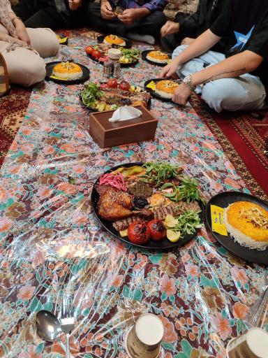 عکس رستوران تنور سنگی