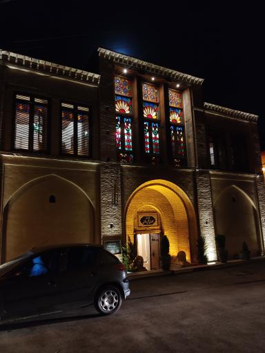 عکس عمارت مهدی قلی خان