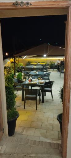 عکس عمارت مهدی قلی خان