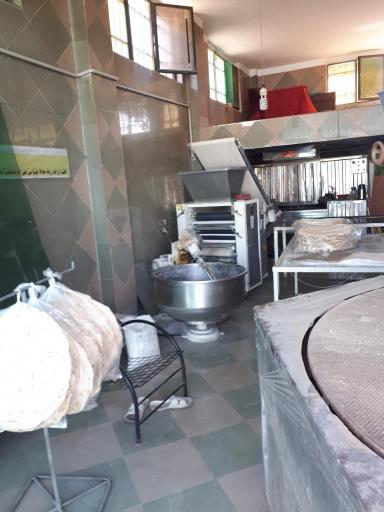 عکس نان تافتون