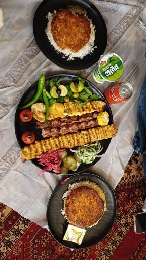 عکس رستوران تنور سنگی