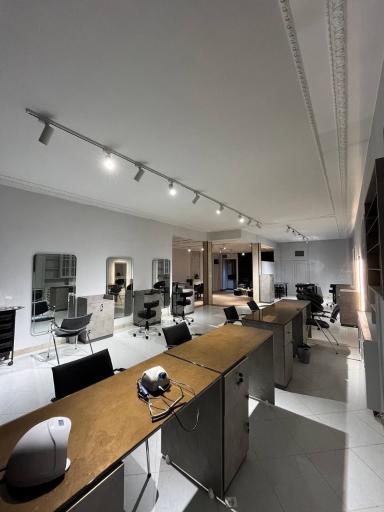 عکس سالن زیبایی شینو