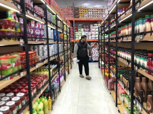 عکس فروشگاه مواد غذایی قدیمی