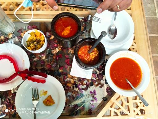 سفره خانه سنتی مظفری