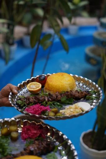 عکس سفره خانه سنتی مظفری