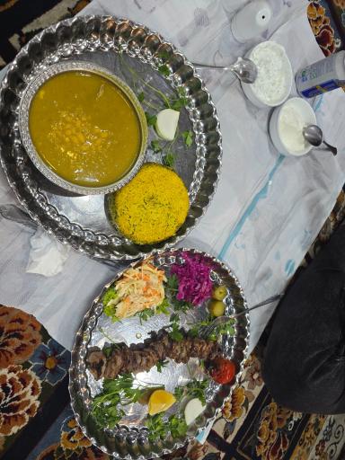 عکس سفره خانه سنتی مظفری