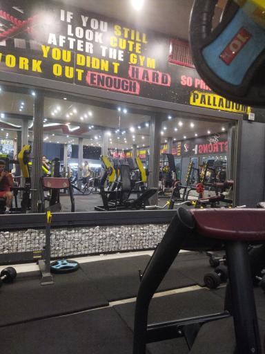 عکس باشگاه بدنسازی پالادیوم